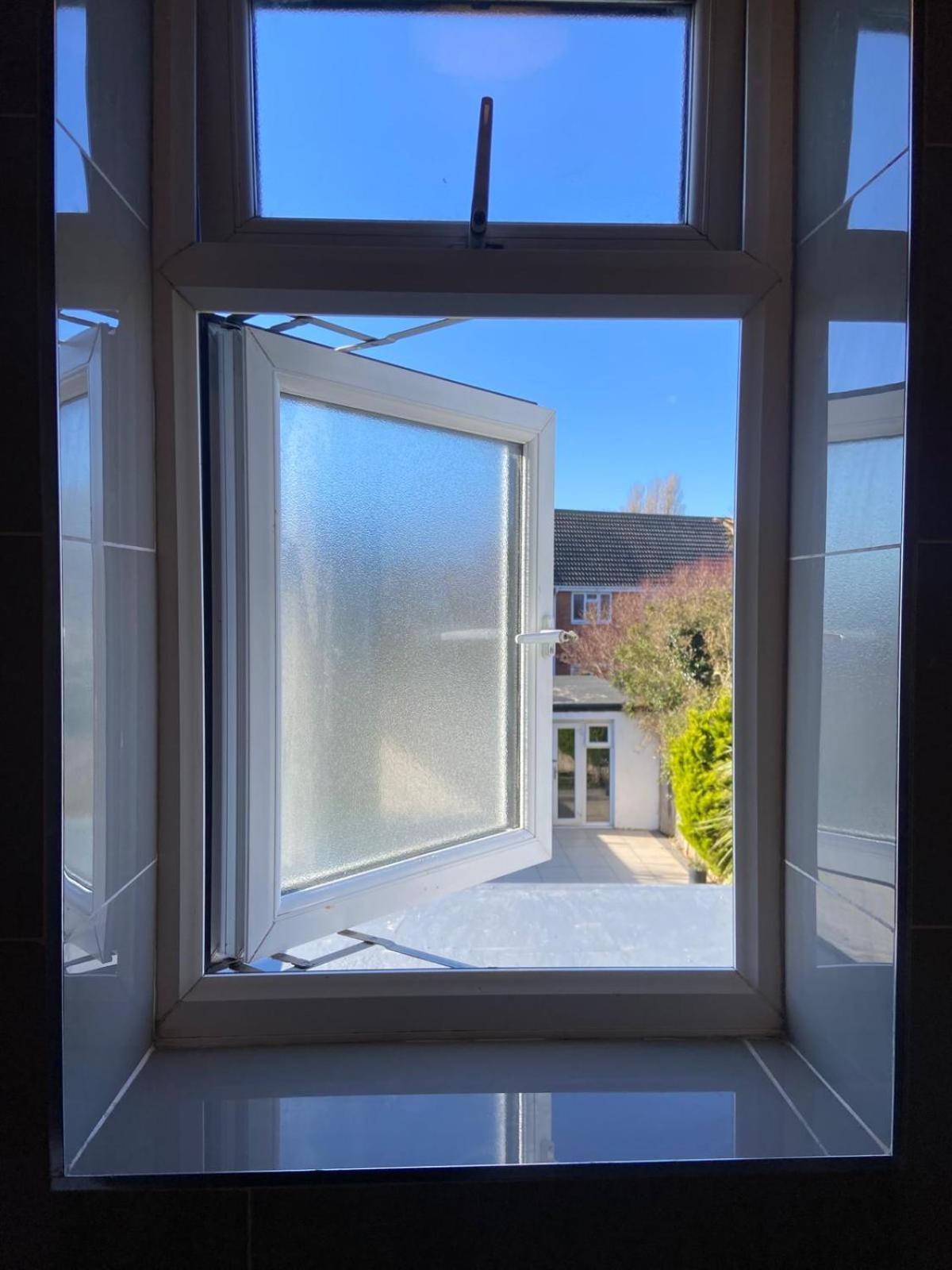 Beautiful Bright Three Bedroom House In Brighton And Hove With Free Parking Extérieur photo