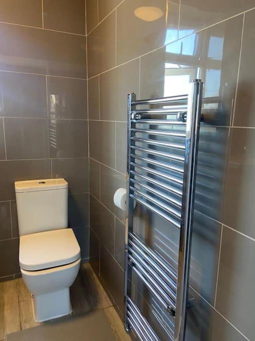 Beautiful Bright Three Bedroom House In Brighton And Hove With Free Parking Extérieur photo